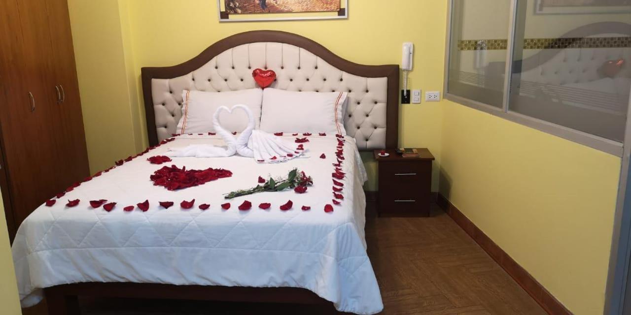 Hotel Wayra Лима Екстериор снимка