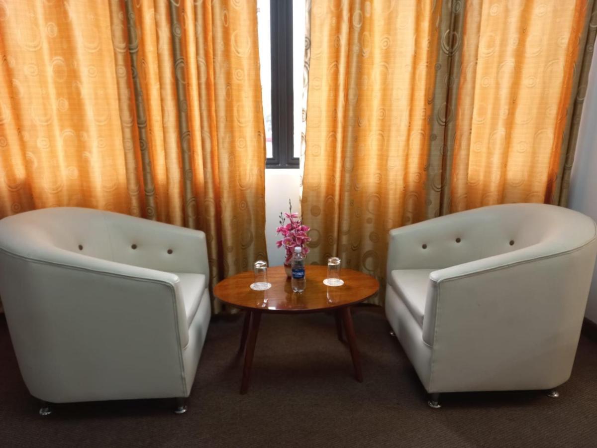 Hotel Wayra Лима Екстериор снимка