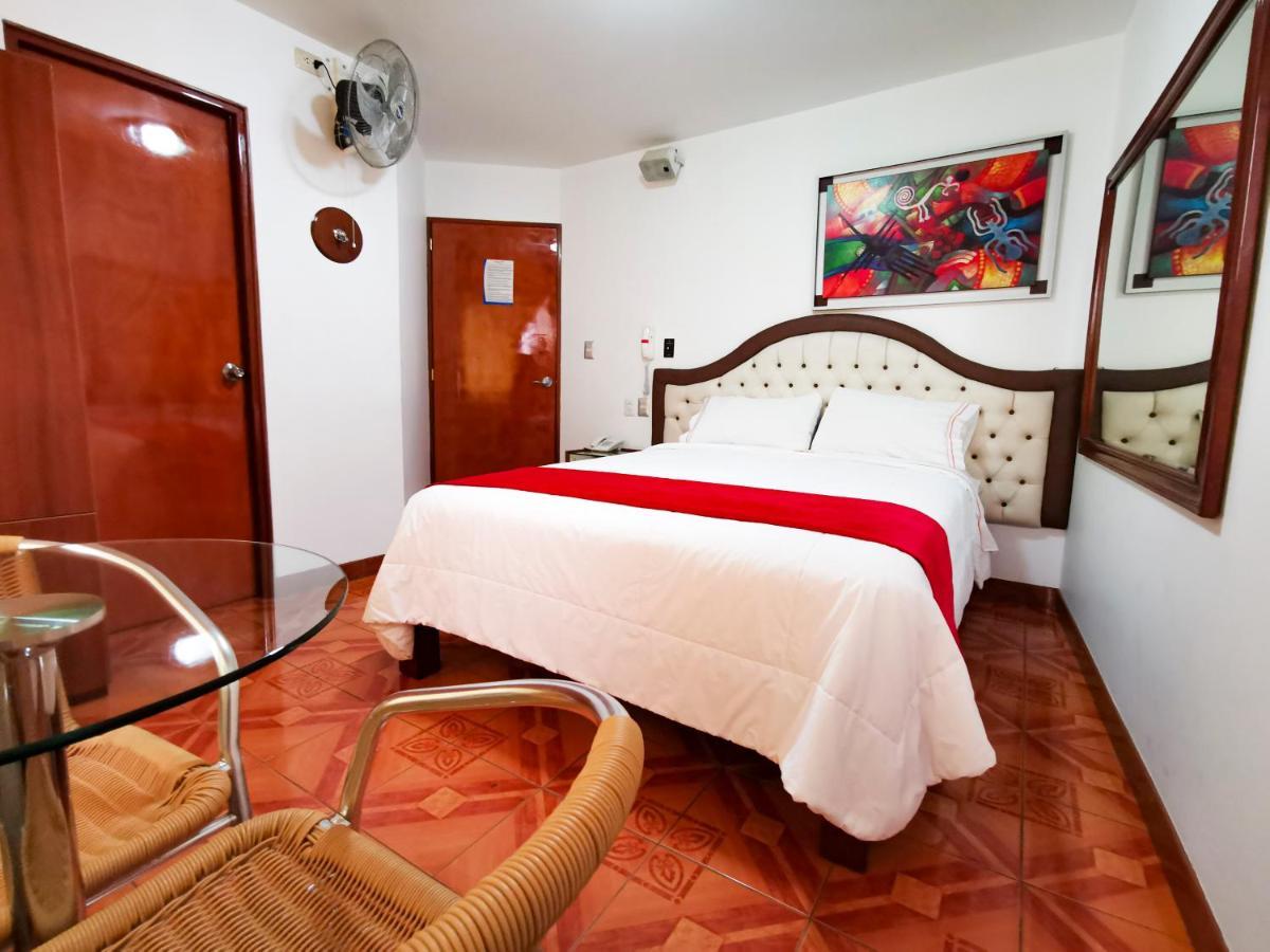 Hotel Wayra Лима Екстериор снимка